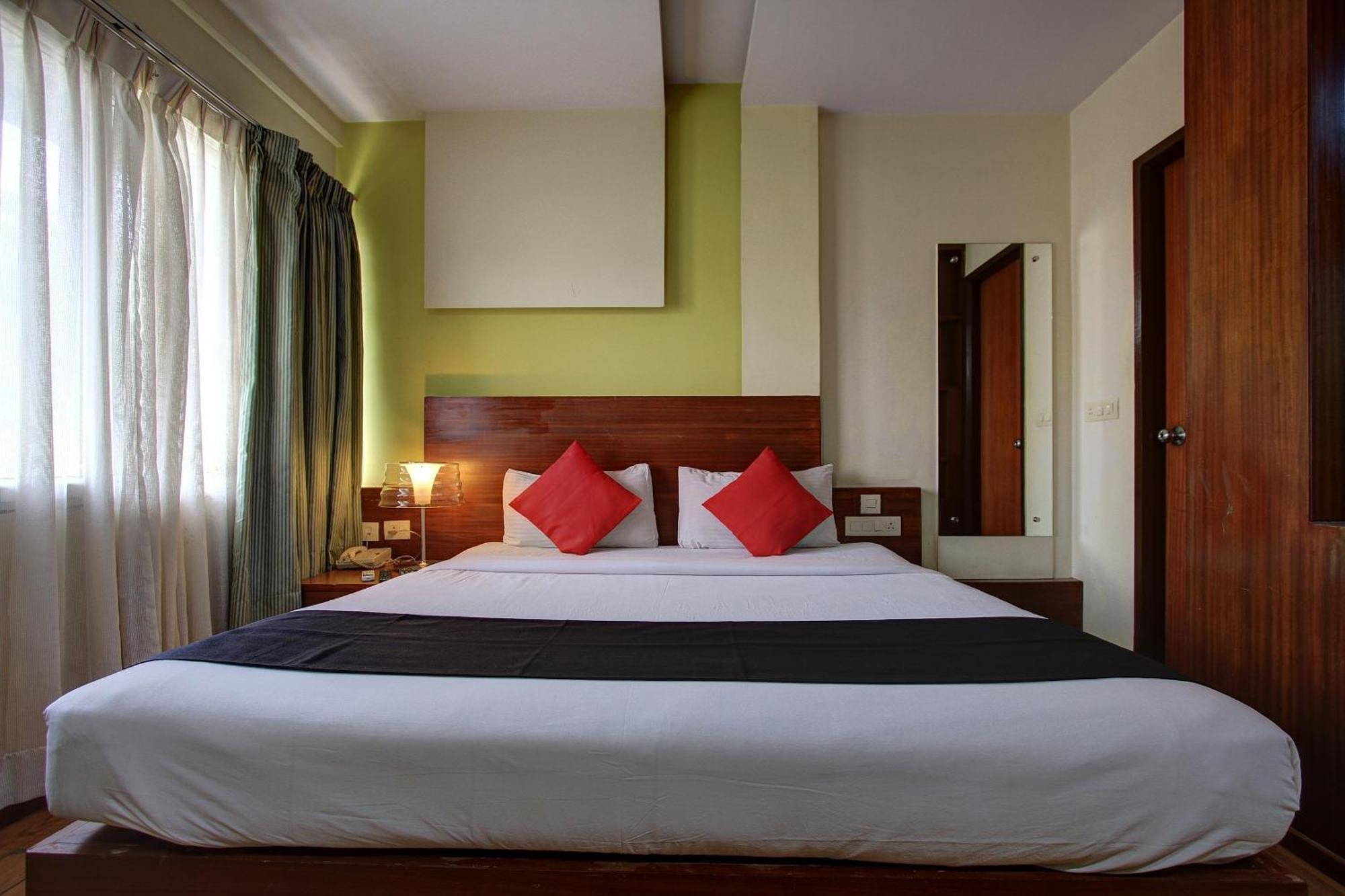 Townhouse Jp Residency Near Delhi Airport Hotel New Delhi Luaran gambar